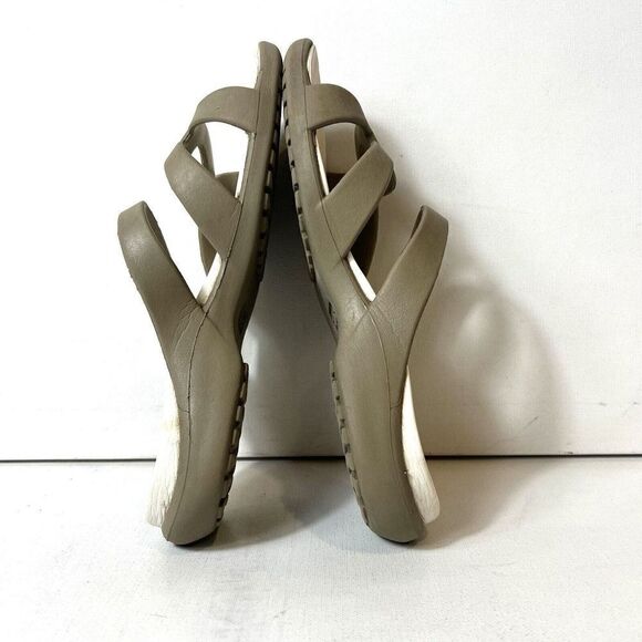 Crocs Sandals Women's 7 Brown Summer Strappy Slides Comfort Casual Slip On Flats - Picture 6 of 11